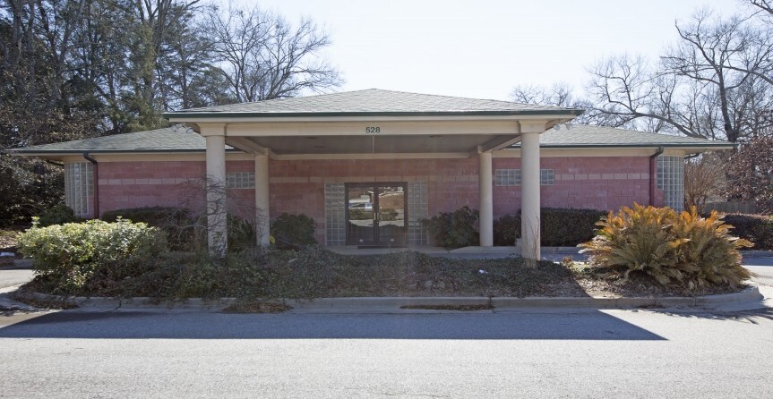 528 Valley Hill Rd SW, Riverdale, GA à vendre - Photo de l’immeuble – Image 2 sur 11