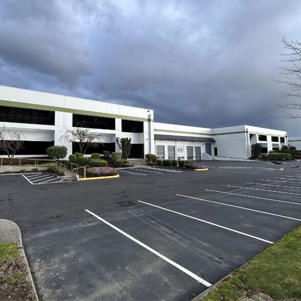 510-550 Andover Park W, Tukwila, WA à louer - Photo de l’immeuble – Image 2 sur 15