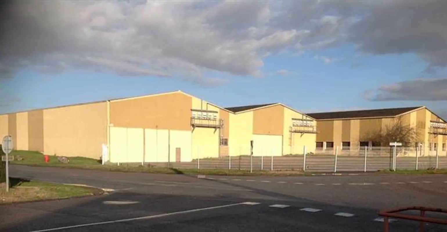 Bureau dans Bon-Encontre à vendre Photo de l’immeuble– Image 1 sur 11