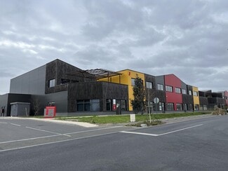 Plus de détails pour Local d'activités à louer