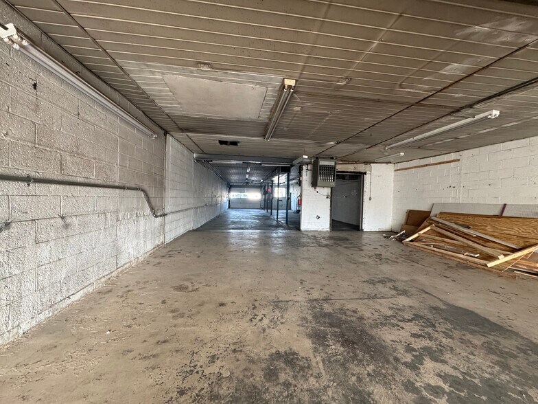 52A Mill Rd, Freeport, NY à louer - Photo de l’immeuble – Image 2 sur 5