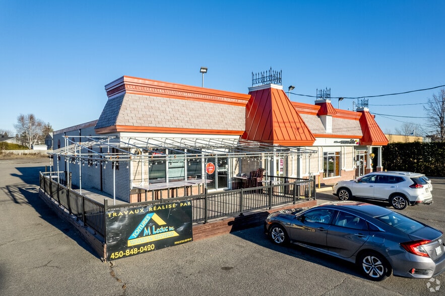 1320 Boul Du Cure-Labelle, Blainville, QC à vendre - Photo principale – Image 1 sur 4