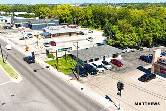 Plus de détails pour 849 N Lake St, Aurora, IL - Local commercial à vendre