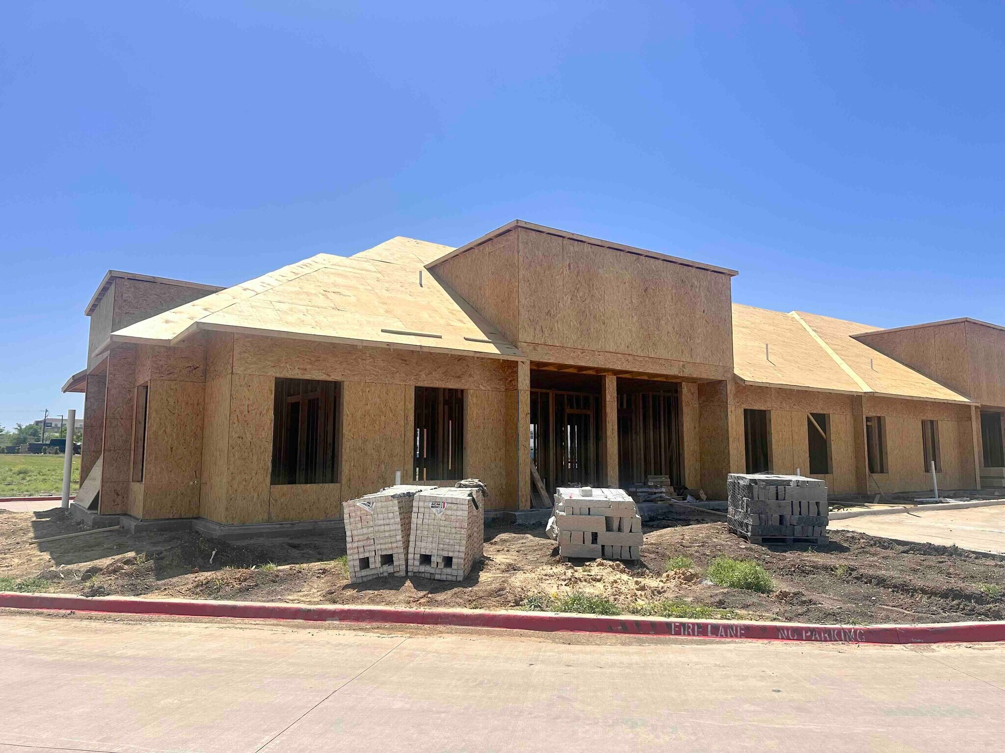 3925 S Preston Rd, Celina, TX à louer Photo de la construction– Image 1 sur 7