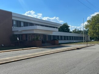 Plus de détails pour 199 Scoles Ave, Clifton, NJ - Local commercial à louer