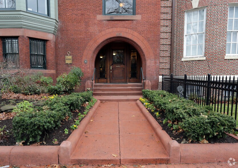 1604-1606 New Hampshire Ave NW, Washington, DC à louer - Photo de l’immeuble – Image 3 sur 8