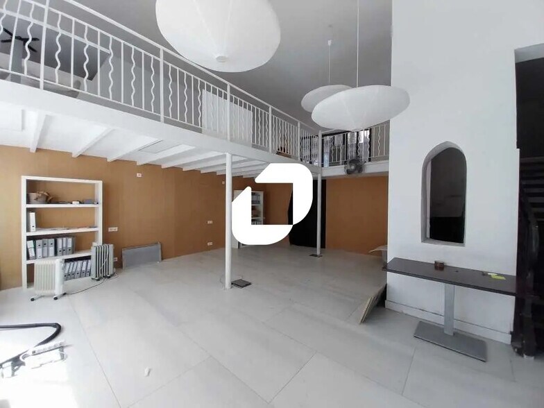 Local commercial dans Bordeaux à vendre - Photo de l’immeuble – Image 1 sur 7