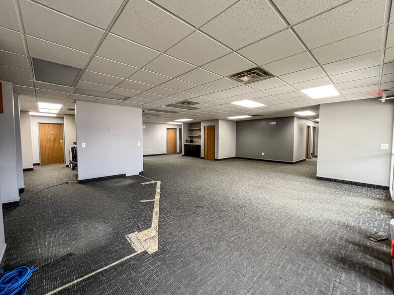 2821 Plant St, Rapid City, SD à louer - Photo de l’immeuble – Image 3 sur 15