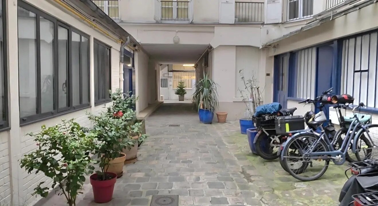 Bureau dans Paris à louer Photo de l’immeuble– Image 1 sur 8