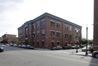 Plus de détails pour 660 Harrison Ave, Boston, MA - Bureau à louer