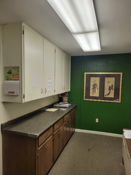 751 E Brookhaven Cir, Memphis, TN à vendre - Photo de l’immeuble – Image 3 sur 10