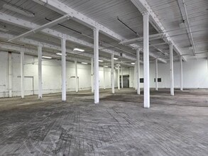 90 Dayton Ave, Passaic, NJ à louer Photo intérieure– Image 2 sur 5