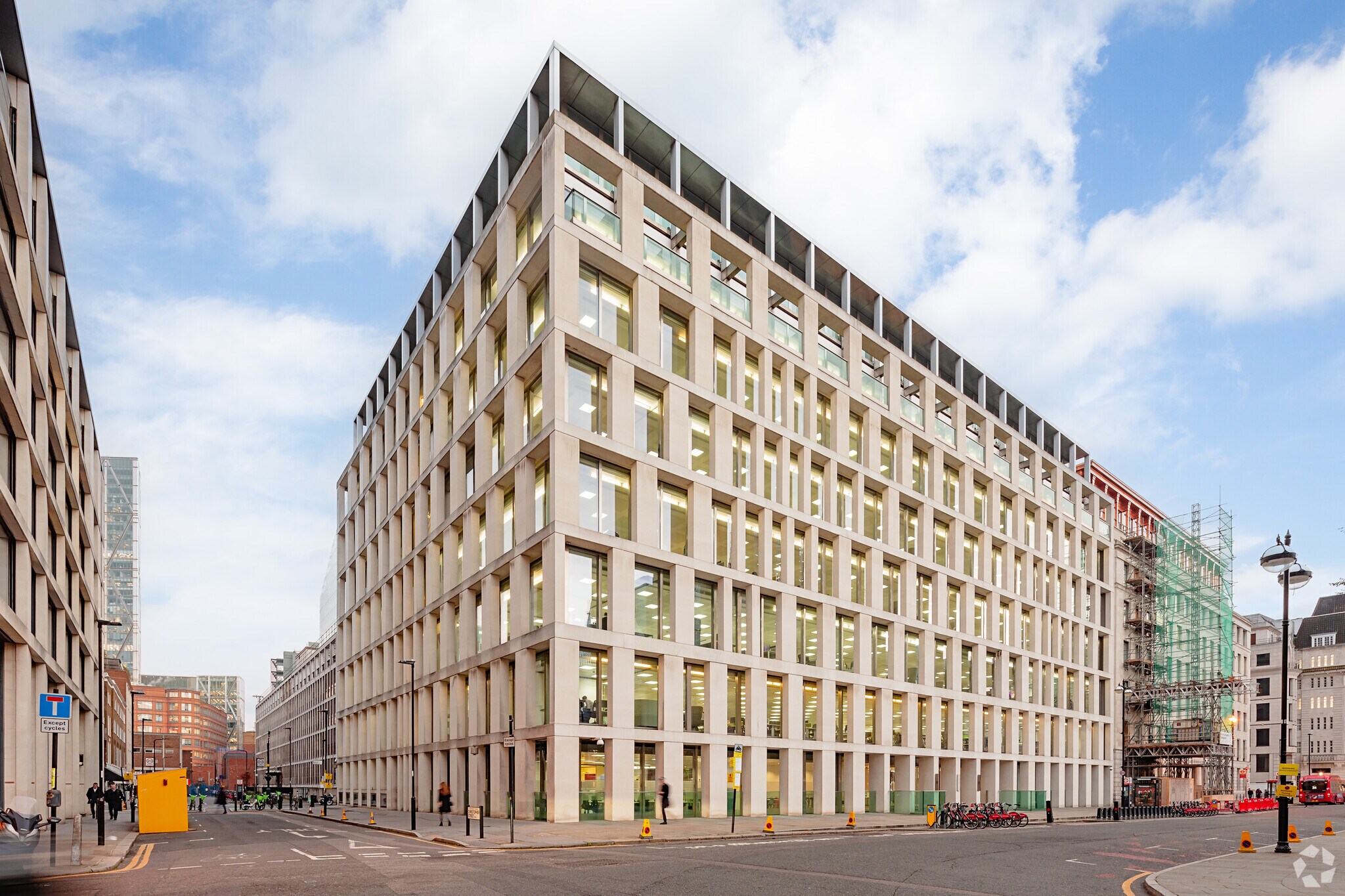 30 Finsbury Sq, Londres à louer Photo principale– Image 1 sur 11