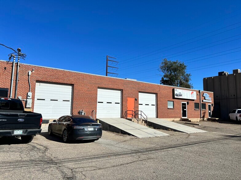 2105 W 10th Ave, Denver, CO à louer - Photo principale – Image 1 sur 10