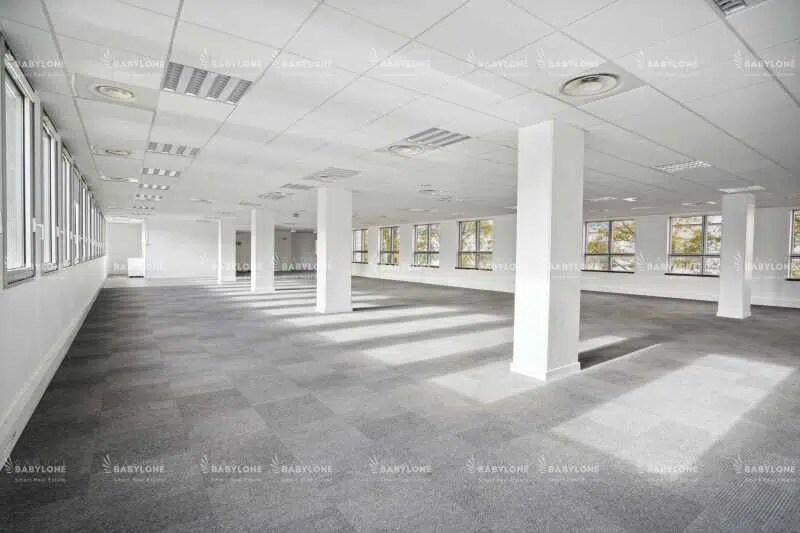 Bureau dans Montreuil à vendre - Photo de l’immeuble – Image 3 sur 7