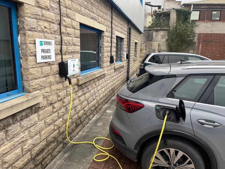 1-2C Caton Rd, Lancaster à louer - Photo de l’immeuble – Image 2 sur 25