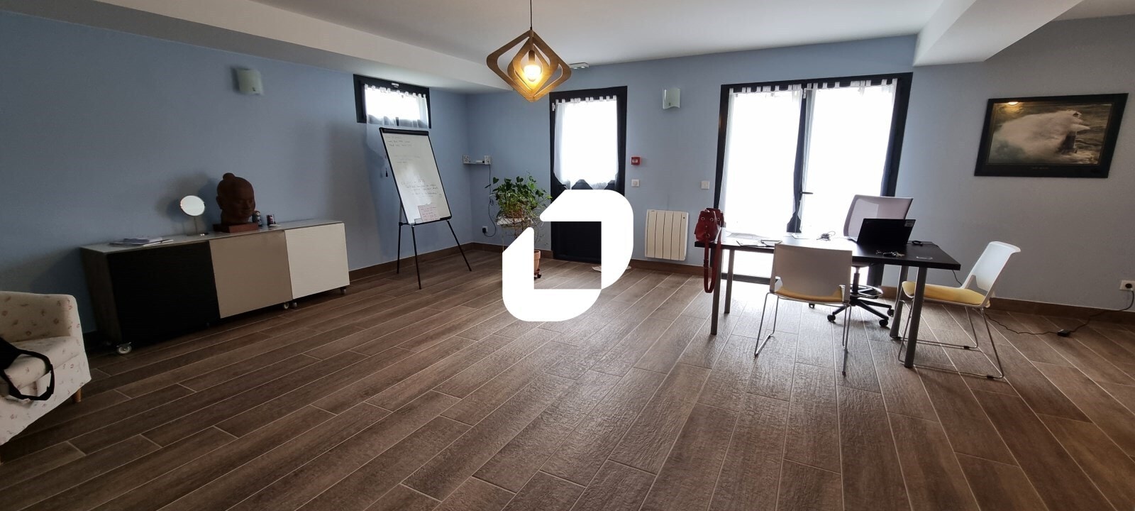 Bureau dans Coupvray à vendre Photo intérieure– Image 1 sur 11