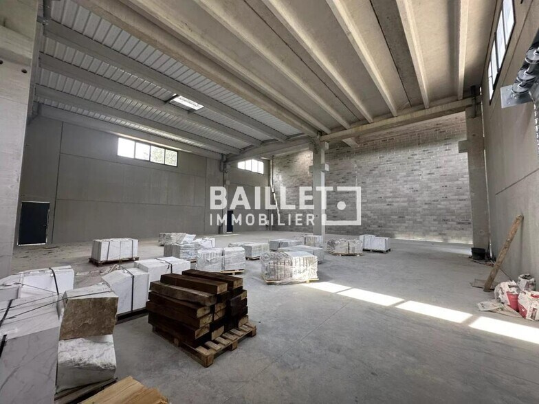 Industriel/Logistique dans Fayence à louer - Photo intérieure – Image 3 sur 5