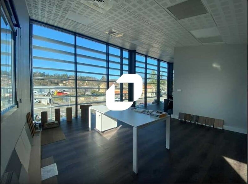 Bureau dans Brignais à vendre - Photo intérieure – Image 2 sur 5