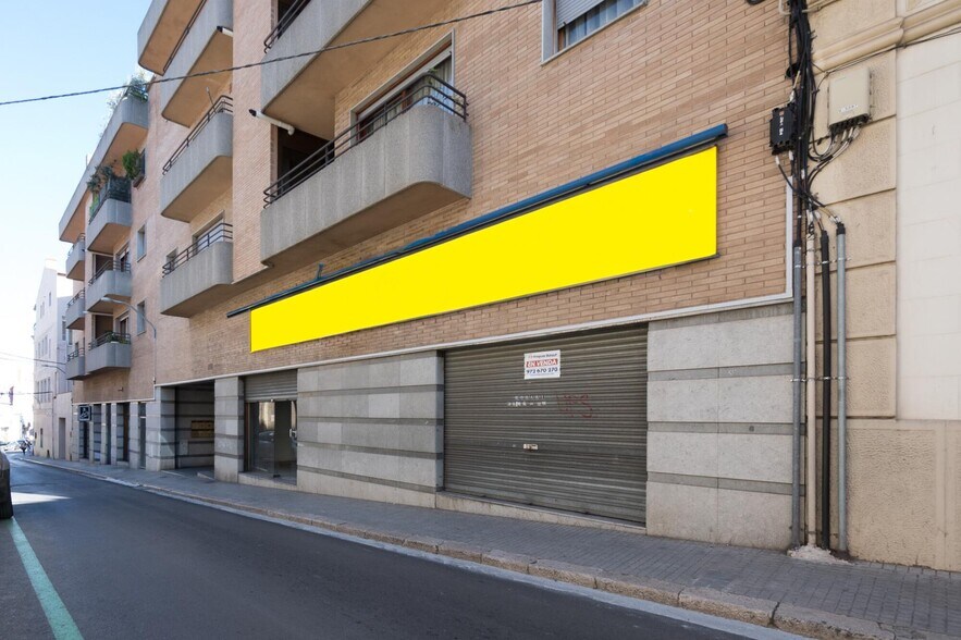 Immeuble residentiel dans Figueres, Gerona à vendre - Photo principale – Image 1 sur 2