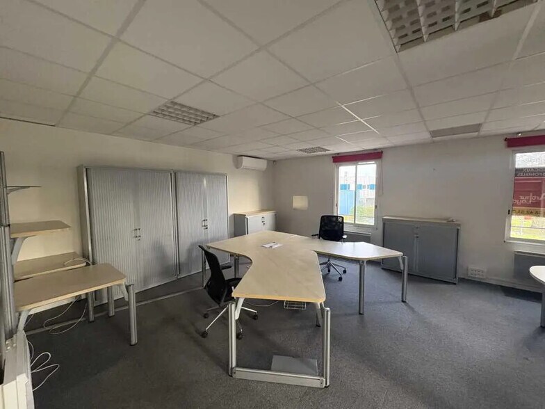 Bureau dans Olivet à louer - Photo de l’immeuble – Image 2 sur 7