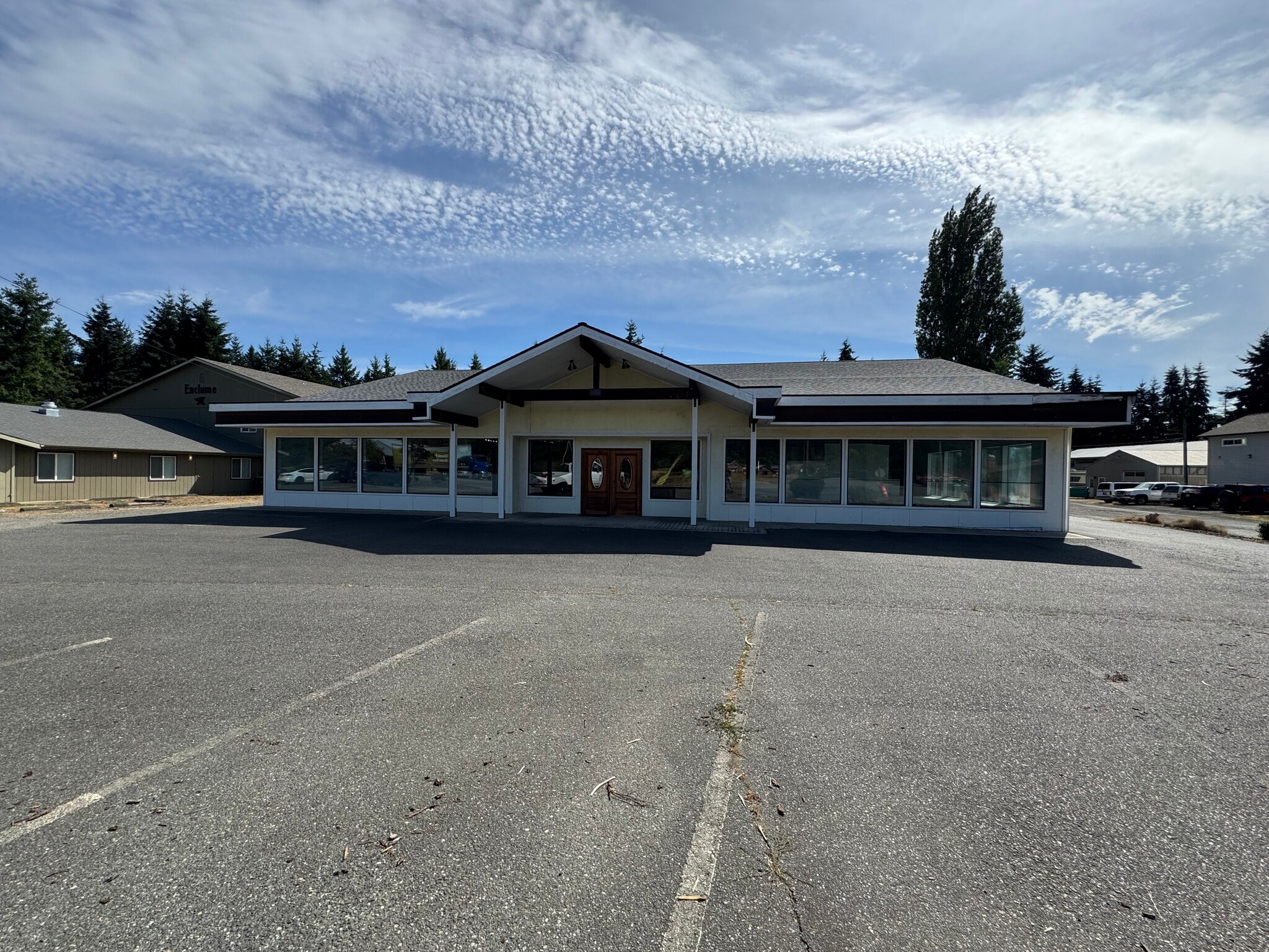 10894 Rhody Drive, Port Hadlock, WA à louer Photo de l’immeuble– Image 1 sur 30