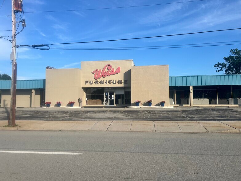 533 Depot St, Latrobe, PA à louer - Photo de l’immeuble – Image 2 sur 41