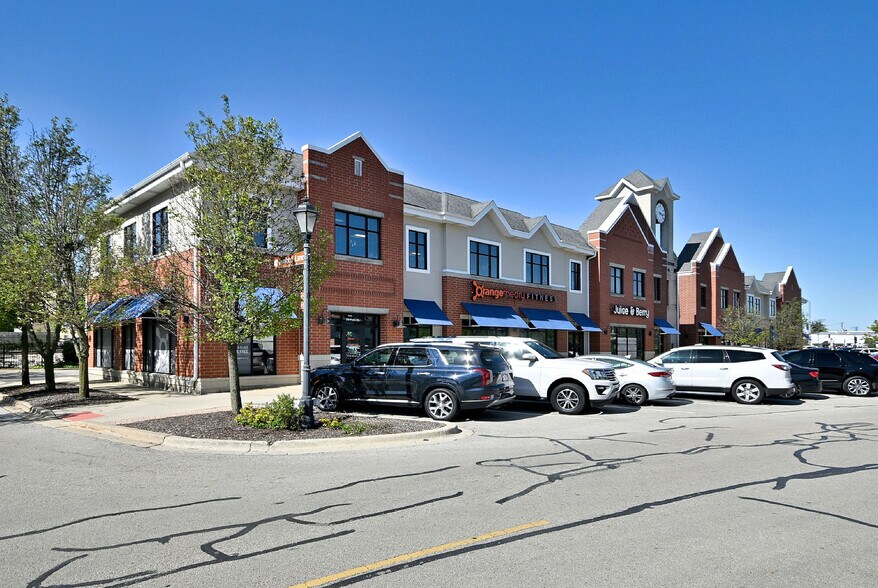 25-41 E Main St, Roselle, IL à vendre - Photo de l’immeuble – Image 3 sur 22