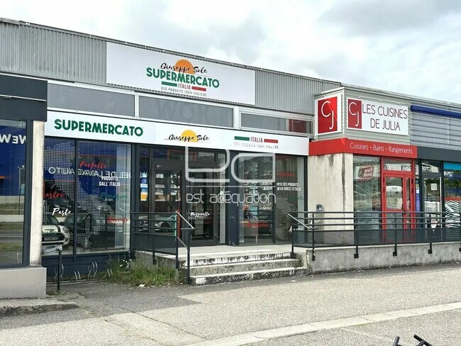 Plus de détails pour Local commercial à louer