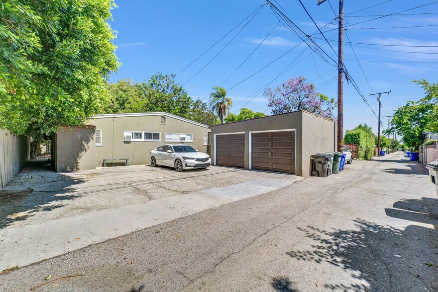 263 S 3rd Ave, Upland, CA à vendre - Photo de l’immeuble – Image 3 sur 11