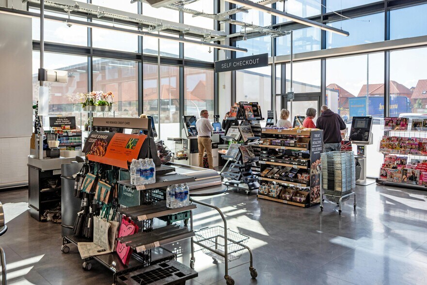 7 Invention Row, Darlington à vendre - Photo de l’immeuble – Image 3 sur 5