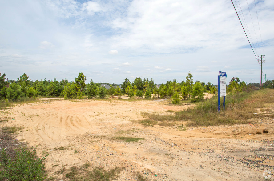 Hwy 80, Phenix City, AL à vendre - Photo principale – Image 2 sur 6