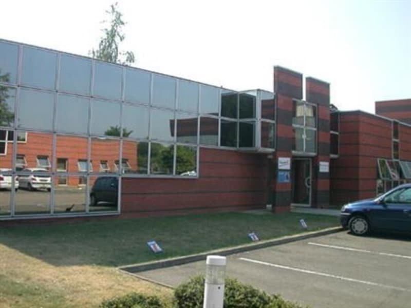 Bureau dans Trappes à louer Photo de l’immeuble– Image 1 sur 5