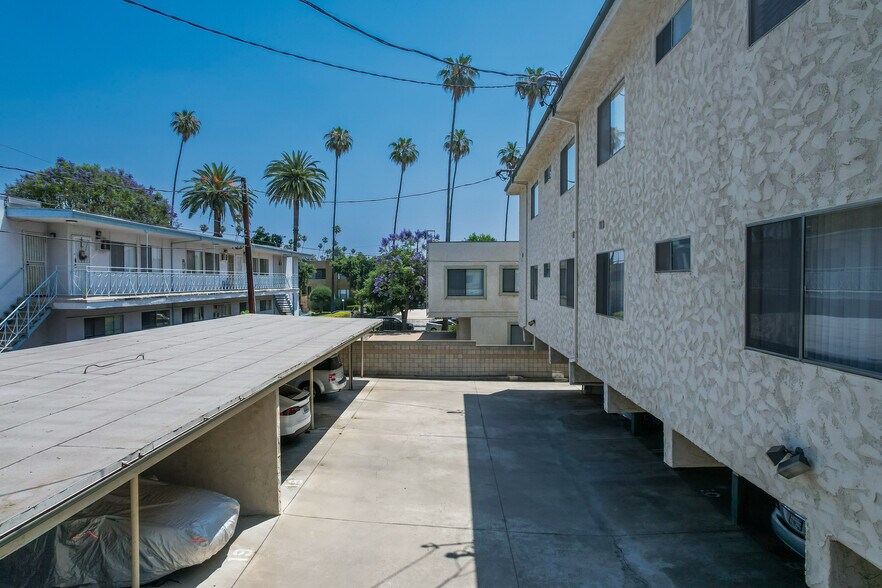 1218 Pine St, South Pasadena, CA à vendre - Photo de l’immeuble – Image 3 sur 14