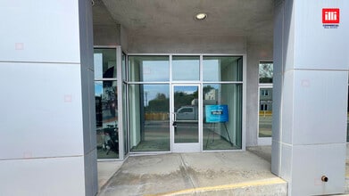 28955 Pacific Coast Hwy, Malibu, CA à louer Photo de l’immeuble– Image 1 sur 3