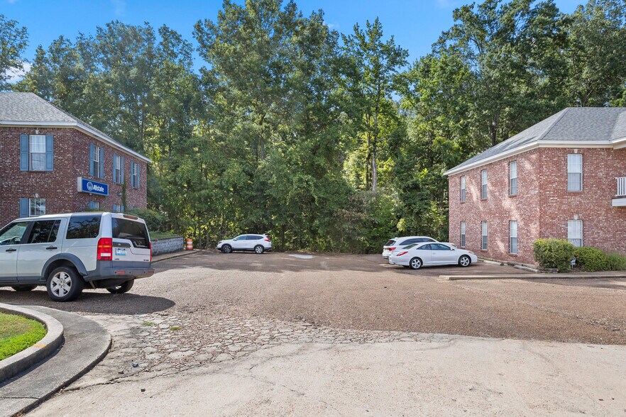 112 Byram Pky, Byram, MS à vendre - Photo de l’immeuble – Image 3 sur 17