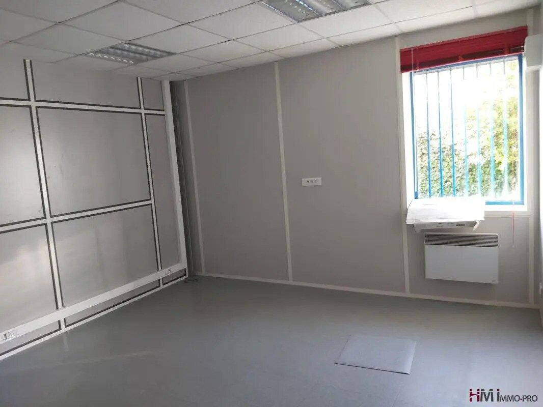 Bureau dans Harfleur à louer Photo principale– Image 1 sur 10