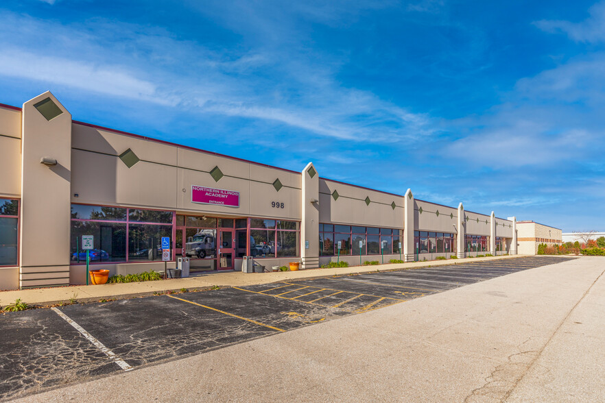 998 Corporate Blvd, Aurora, IL à louer - Photo de l’immeuble – Image 2 sur 12
