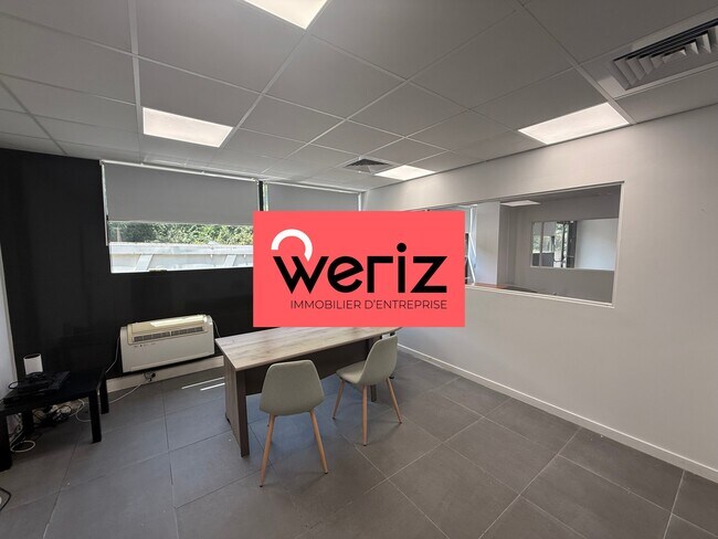 Plus de détails pour Bureau à vendre