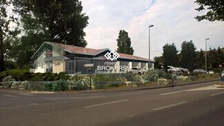 Plus de détails pour Local commercial à louer