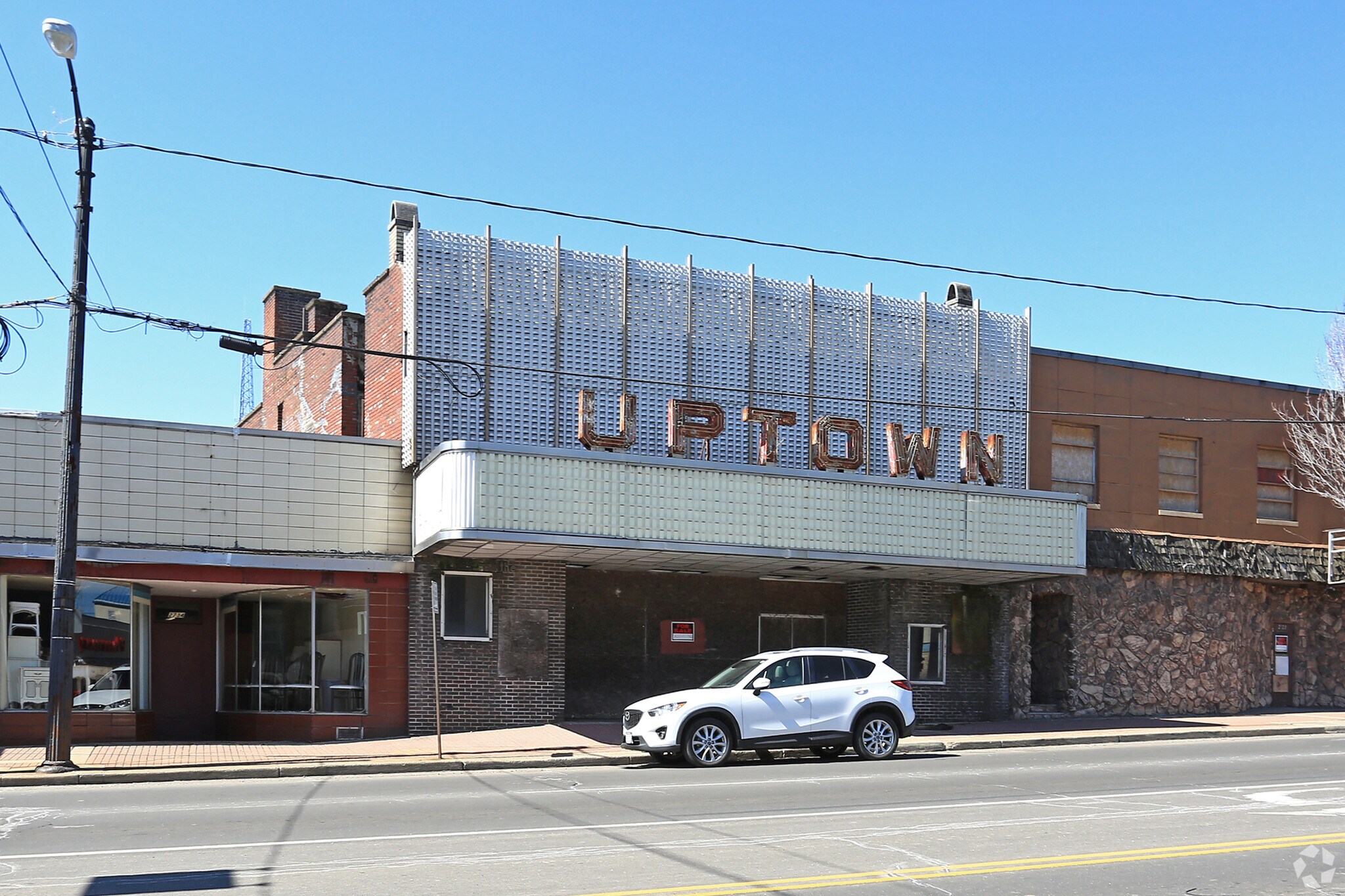 2728-2730 Market St, Youngstown, OH à vendre Photo principale– Image 1 sur 3