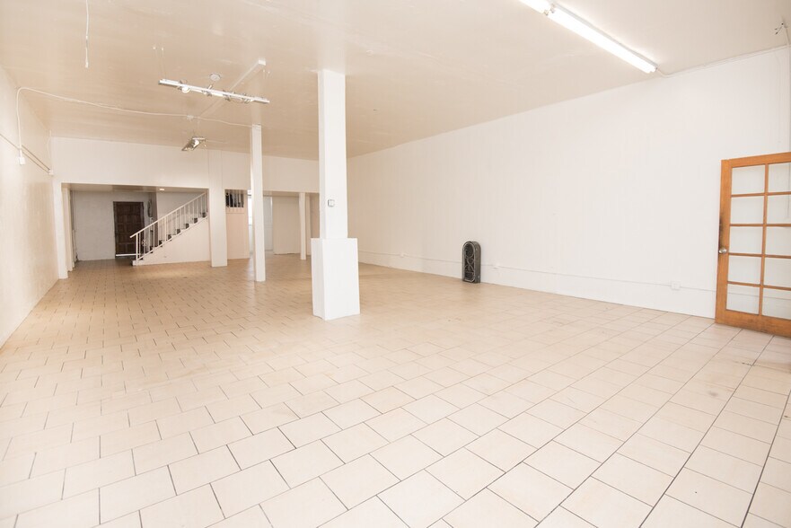 5011 W Adams Blvd, Los Angeles, CA à vendre - Photo intérieure – Image 3 sur 14