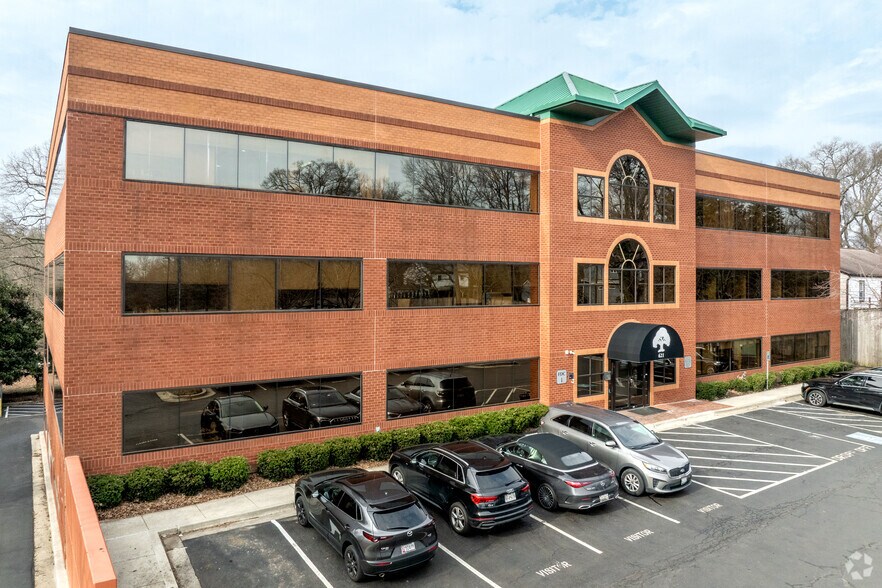621 Ridgely Ave, Annapolis, MD à vendre - Photo de l’immeuble – Image 3 sur 8