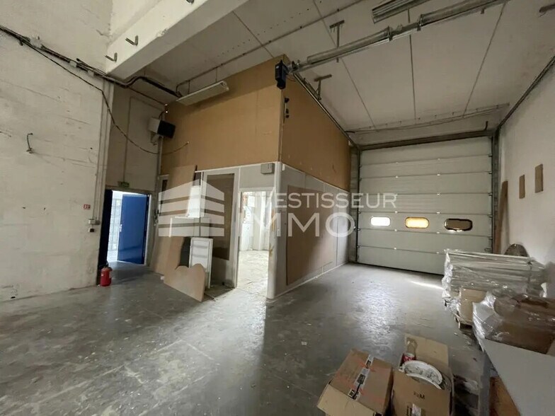 62-86 Rue Berthie Albrecht, Vitry-sur-Seine à louer - Photo de l’immeuble – Image 2 sur 5
