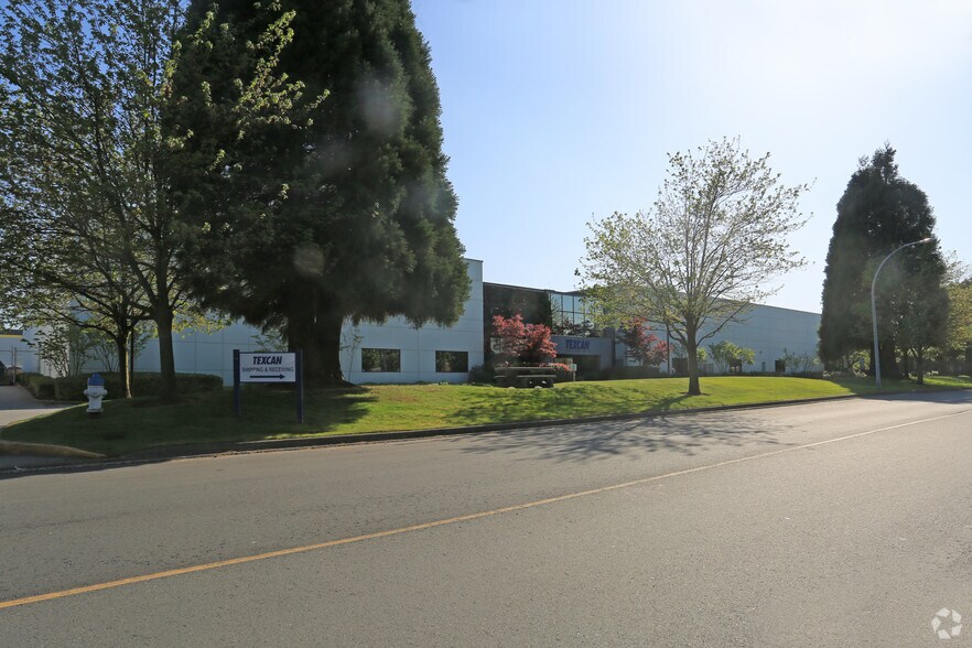 1420-1440 Derwent Way, Delta, BC à louer - Photo de l’immeuble – Image 3 sur 4
