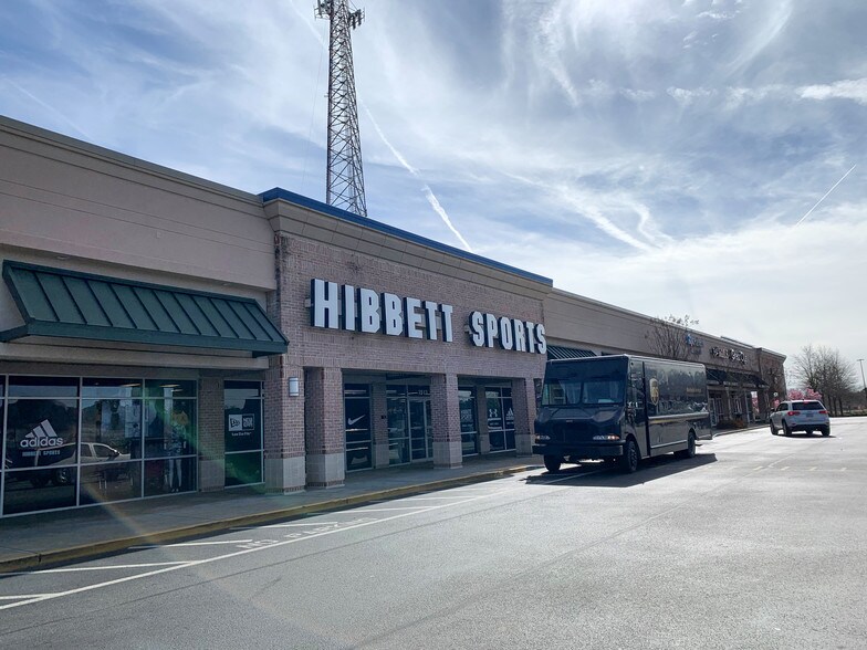 1465-1595 North Expressway, Griffin, GA à louer - Photo de l’immeuble – Image 2 sur 5