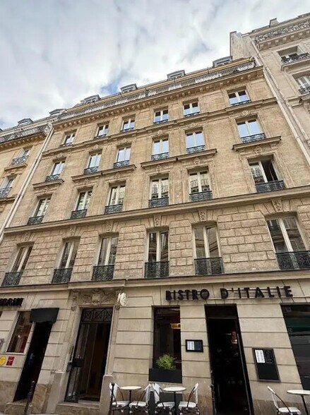 Bureau dans Paris à louer - Photo de l’immeuble – Image 1 sur 9