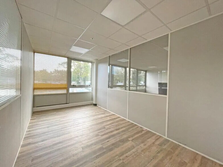 Bureau dans Labège à louer - Photo de l’immeuble – Image 1 sur 4