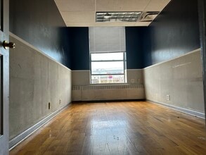 4554 N Broadway, Chicago, IL à louer Photo intérieure– Image 2 sur 5