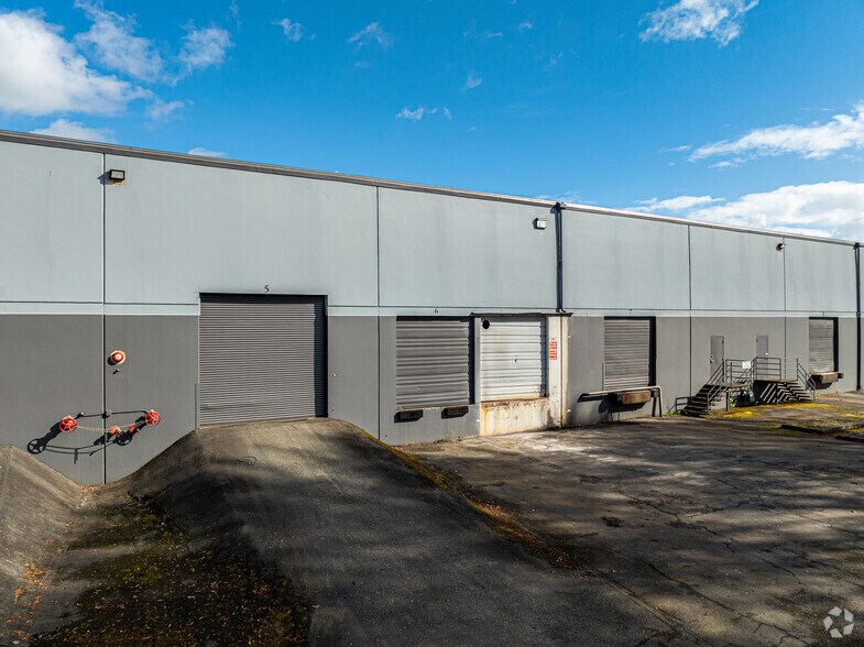 19030 68th Ave S, Kent, WA à louer - Photo de l’immeuble – Image 2 sur 7